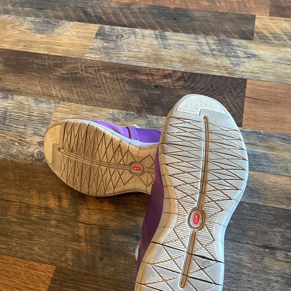 Nike FreeXT running shoe size 7.5 - Picture 4 of 4